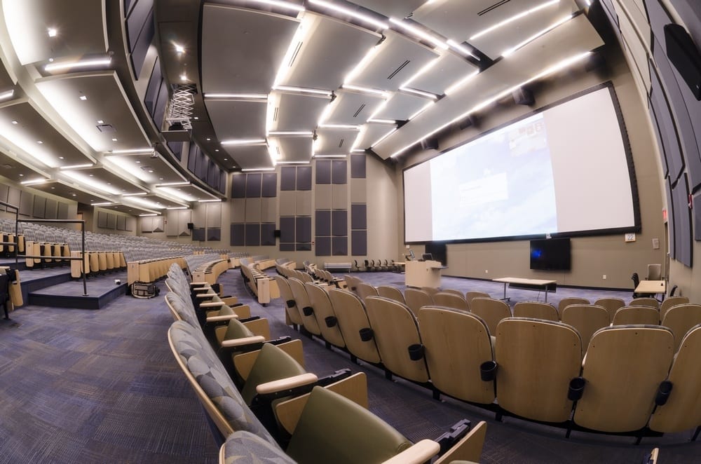 tn_Auditorium_4136